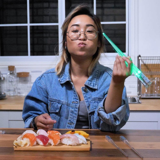 Lightsaber Chopsticks™ | Een creatieve en leuke manier van eten